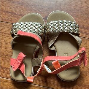 Oshkosh Roddler Gold and Coral Sandals